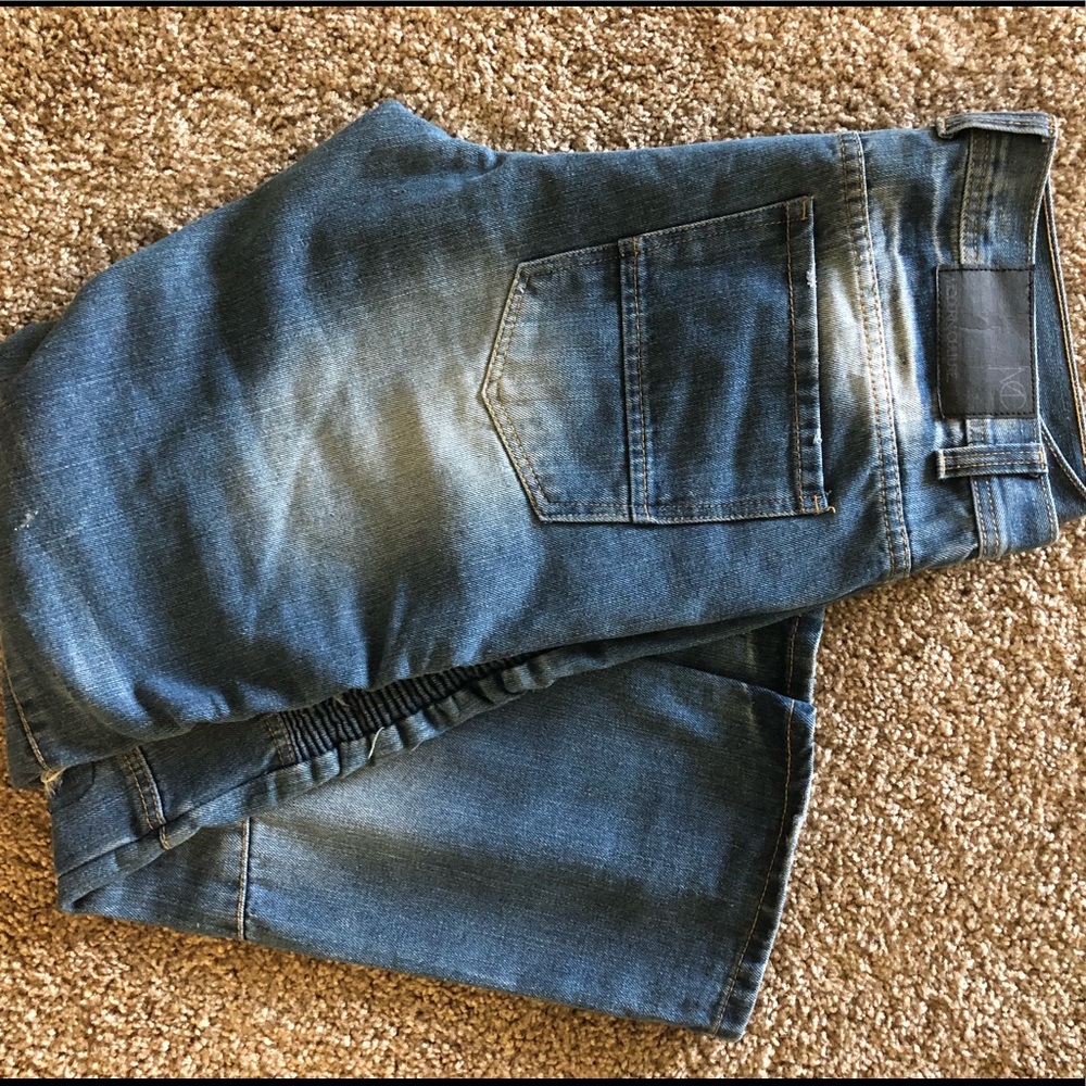 Blue Ripped Jean - Picture 2 of 2